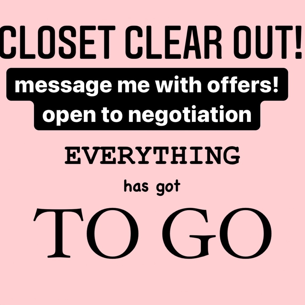 MENS & WOMENS NAME BRAND CLOTHING